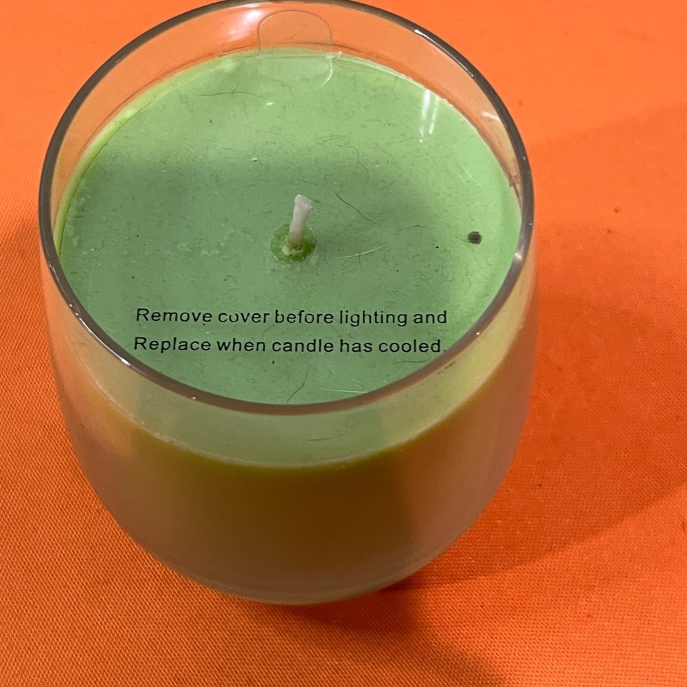 6/$25
Green Candle in Skeleton Hand Holder - Picture 8 of 13